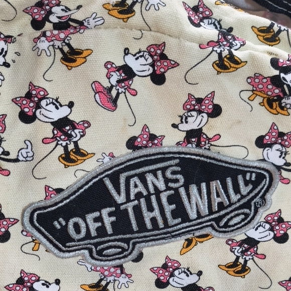 Vans Women's Beige Backpack with Cartoon Design In GUC . - Picture 7 of 7
